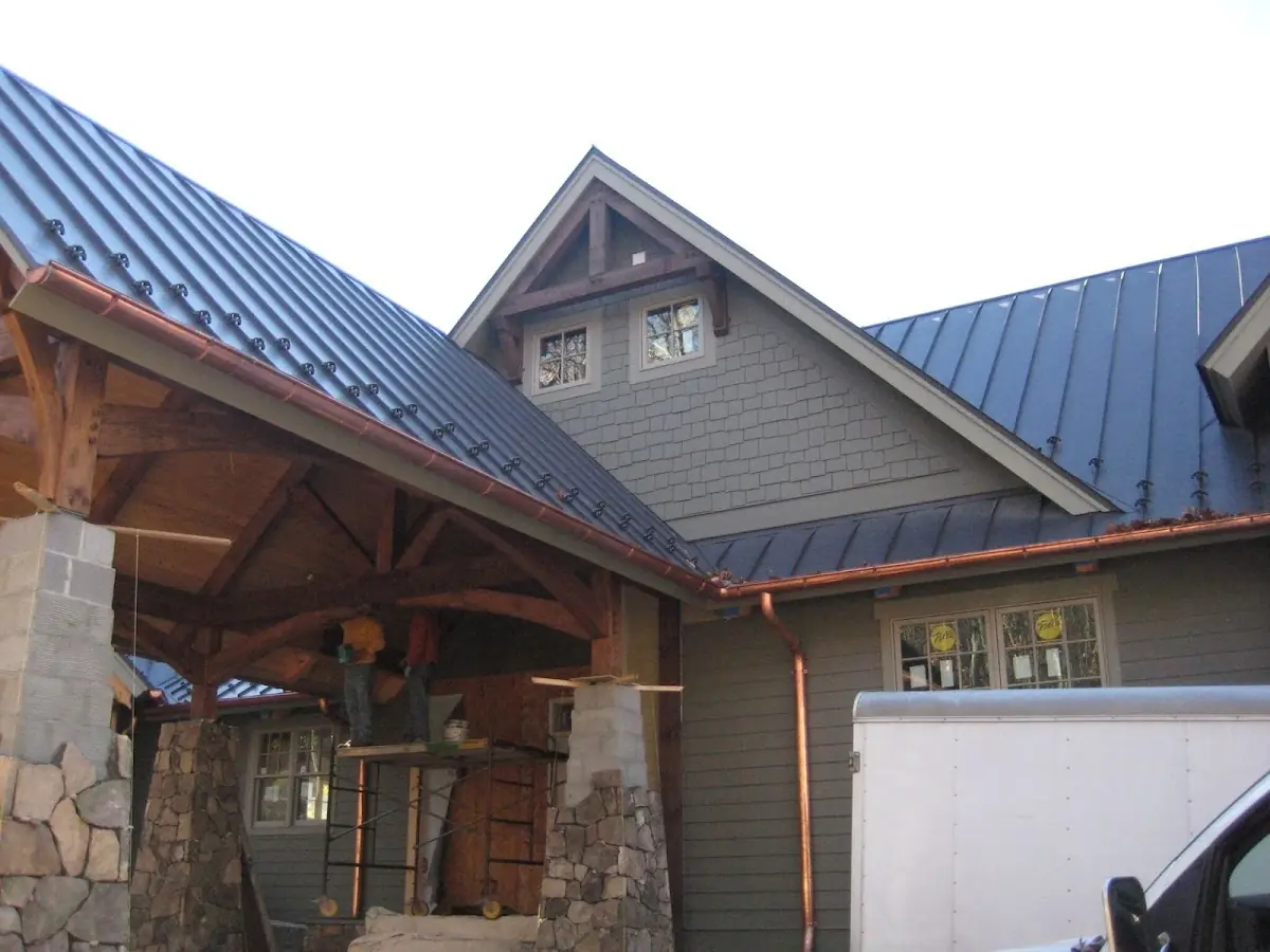 Craftsman Roofing team delivering quality roofing work in Pinebrook Estates